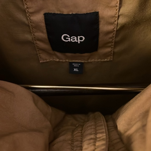 Gap Utility Jacket - Picture 2 of 16